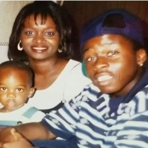 Meet your Posher, Henry